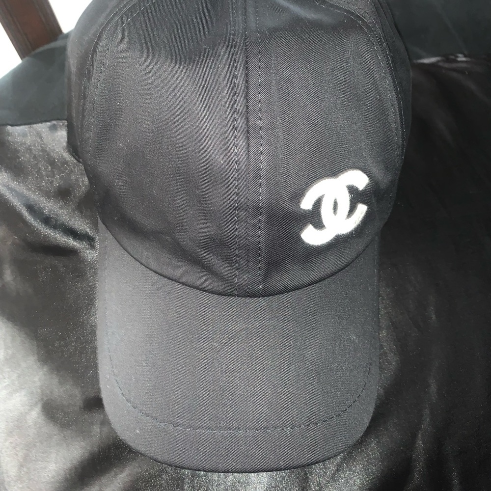 CHANEL HAT